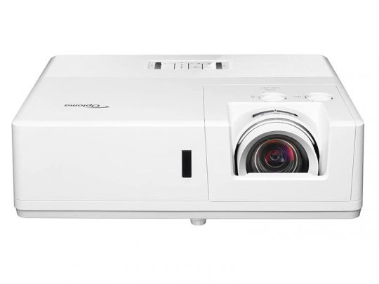 Optoma projector front view – white rectangular projector with a large lens on the right, top control buttons, and a modern, sleek design.